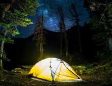 寻找志同道合的朋友一起浪野营